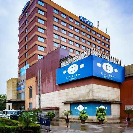 Caspia Hotel New Delhi Exteriör bild