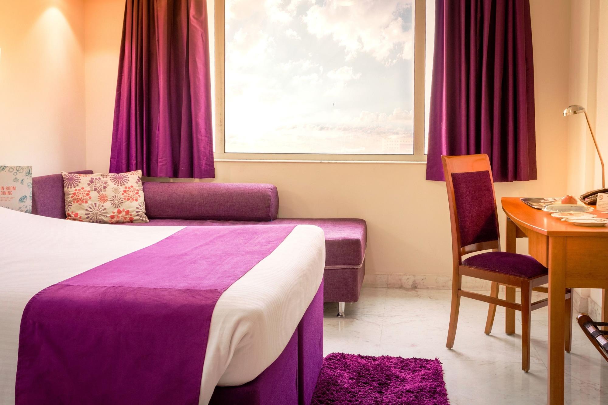 Caspia Hotel New Delhi Exteriör bild