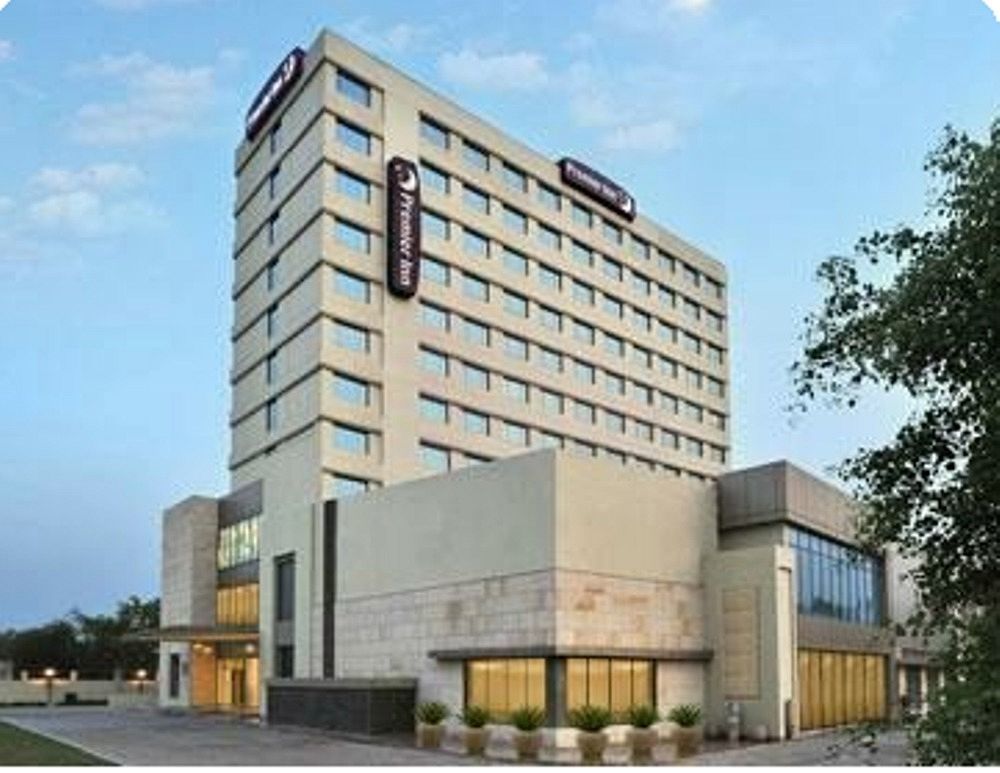 Caspia Hotel New Delhi Exteriör bild